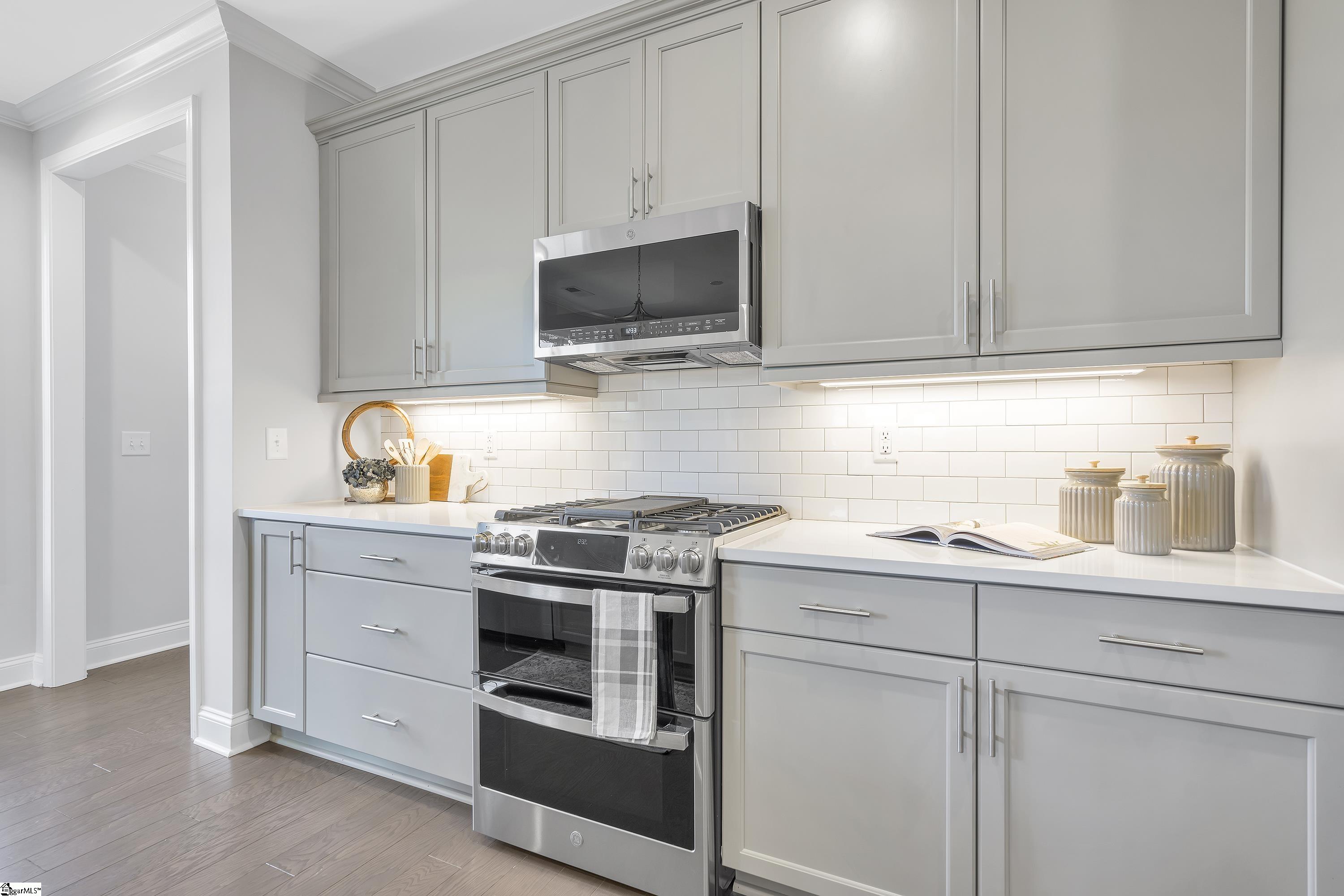 124 Green Heron Road Greenville, SC 29607 - Photo 8 of 25 Gallery Image 8