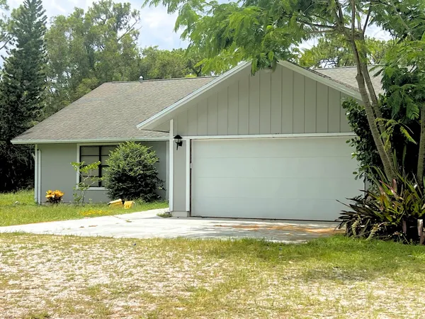 $3,900 | 4811 122nd Drive North, The Acreage, FL 33411