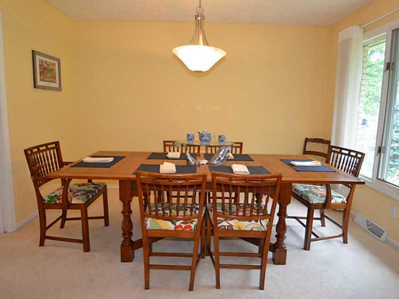 302 Leaning Tree Road Greenwood, IN 46142 - Photo 6 of 24 Gallery Image 6