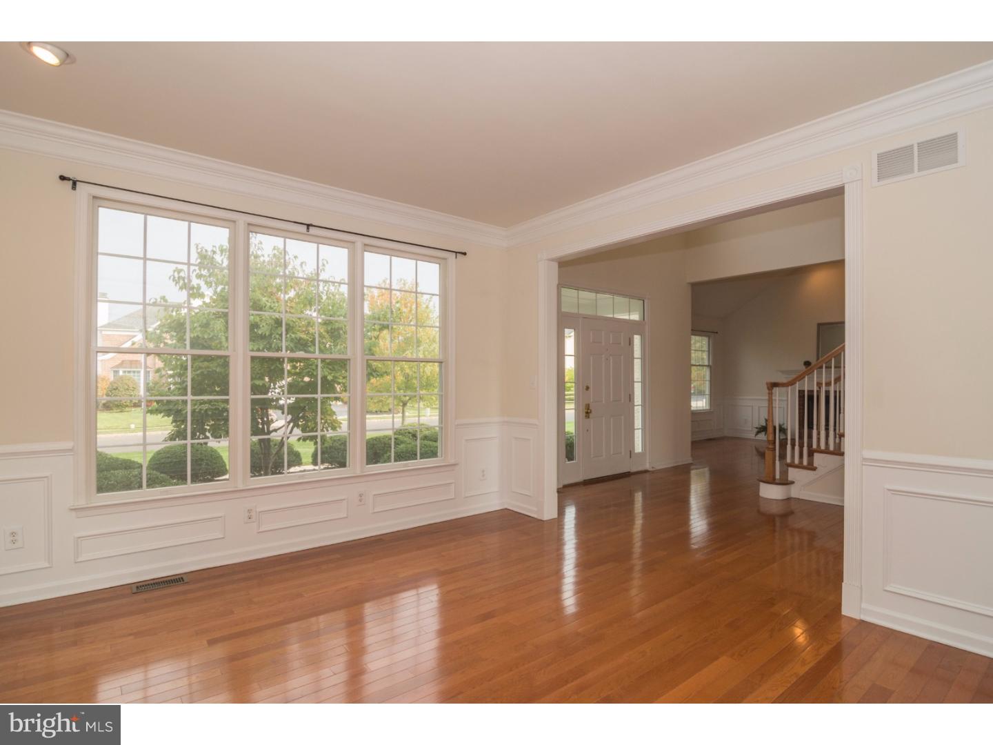 3621 Green Ridge Road Furlong, PA 18925 - Photo 4 of 25 Dining Room