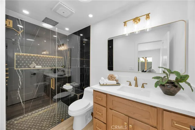 $1,199,000 | 338 South James Street, Orange, CA 92869