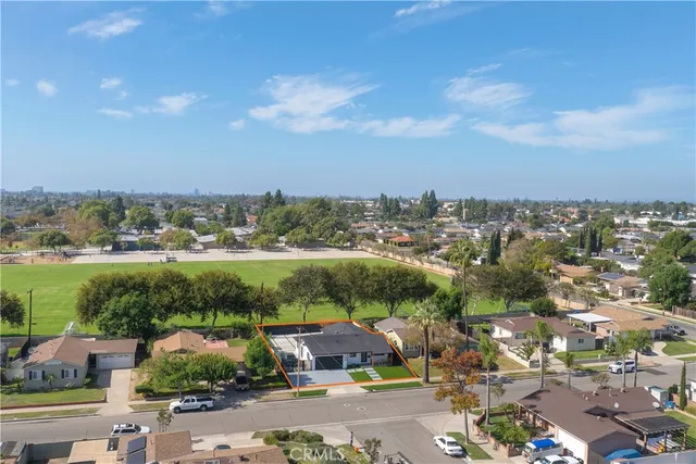 $1,199,000 | 338 South James Street, Orange, CA 92869