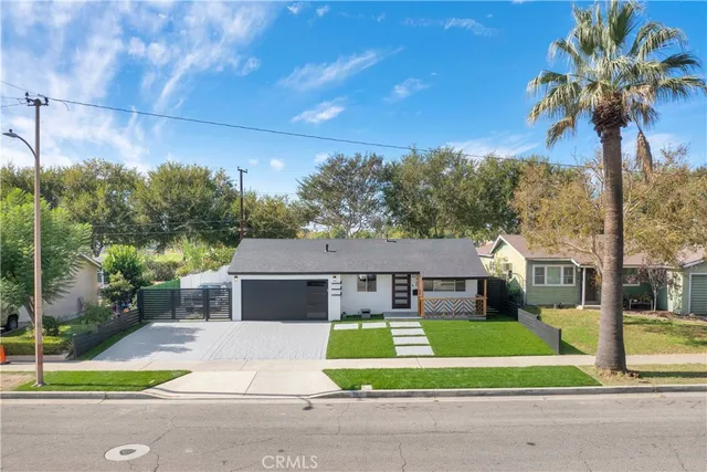 $1,199,000 | 338 South James Street, Orange, CA 92869