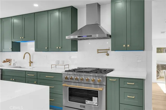 $1,199,000 | 338 South James Street, Orange, CA 92869