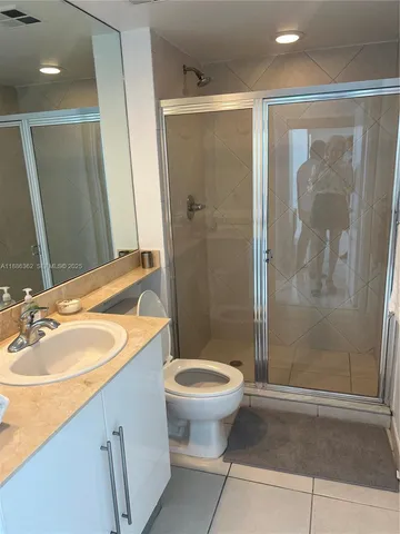 $4,850 | 325 South Biscayne Boulevard, Unit 2321, Miami, FL 33131