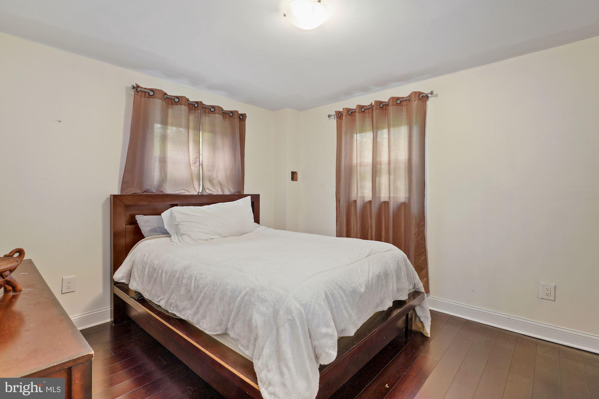 6705 Newington Road Lorton, VA 22079 - Photo 15 of 24 Bedroom 2 lower level