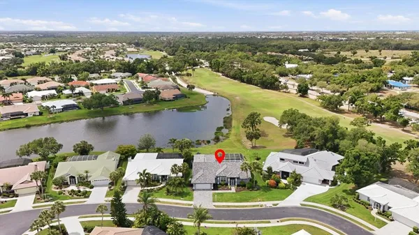 $585,000 | 1626 Liscourt Drive, Venice, FL 34292