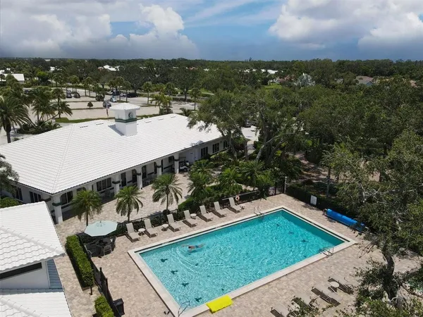 $585,000 | 1626 Liscourt Drive, Venice, FL 34292