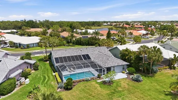$585,000 | 1626 Liscourt Drive, Venice, FL 34292