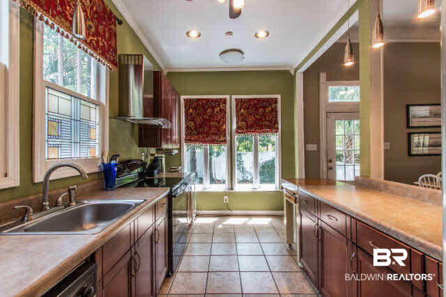 63 South Georgia Avenue Mobile, AL 36604 - Photo 16 of 31 And Custom Windows