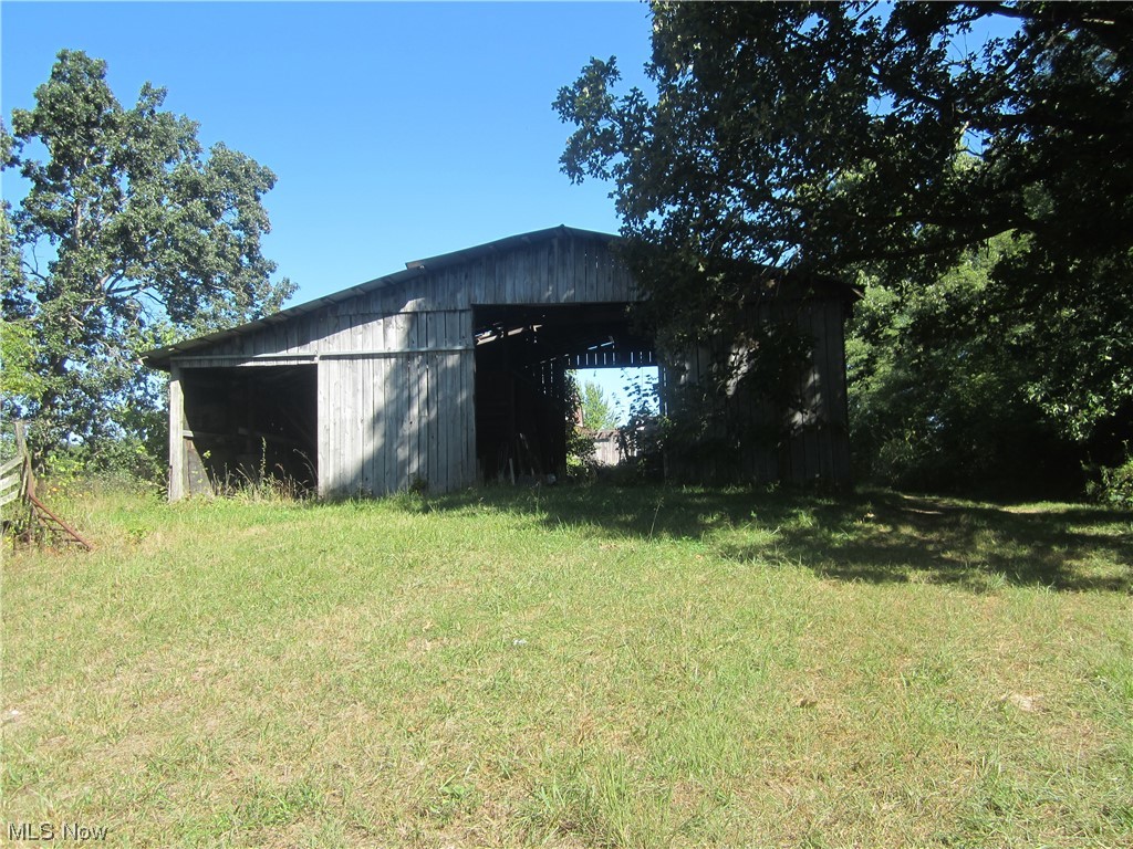 2191 Hoover Road Waterford, OH 45786 - Photo 20 of 30 View of yard