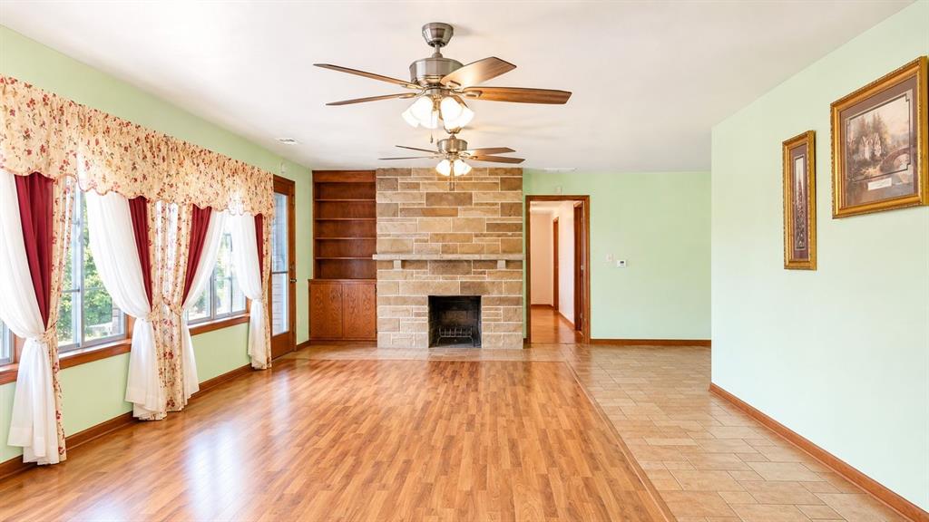 2843 Leechburg Road Lower Burrell, PA 15068 - Photo 2 of 16