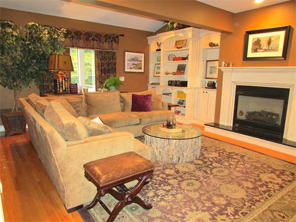 97 Beechnut Road Westwood, MA 02090 - Photo 7 of 27 Gallery Image 7