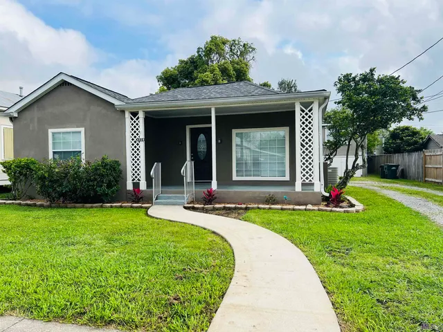 $259,900 | 1118 Academy Street, Houma, LA 70360