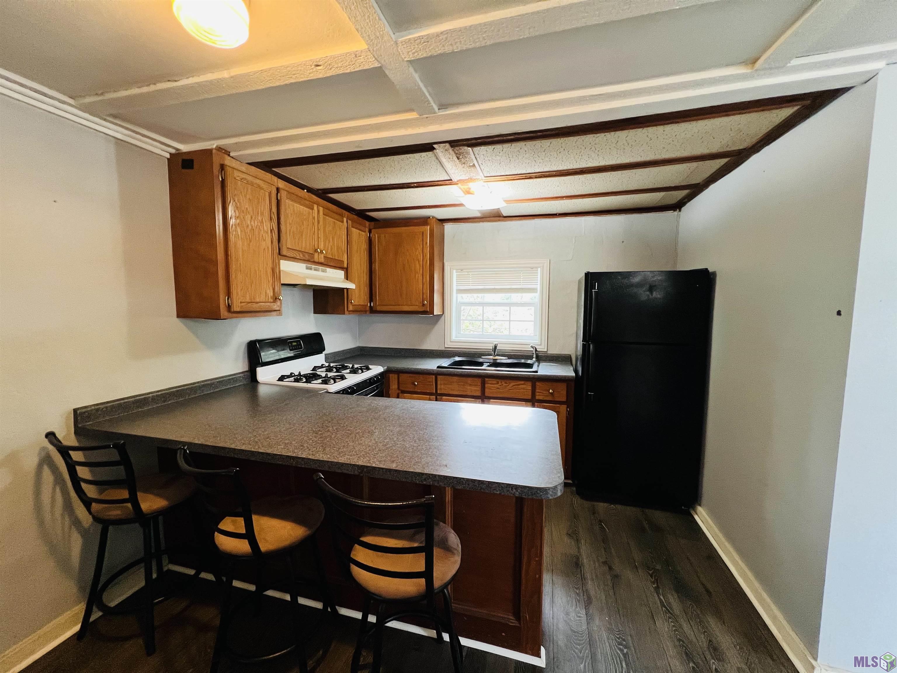 1118 Academy Street Houma, LA 70360 - Photo 48 of 58 Apartment Kitchen