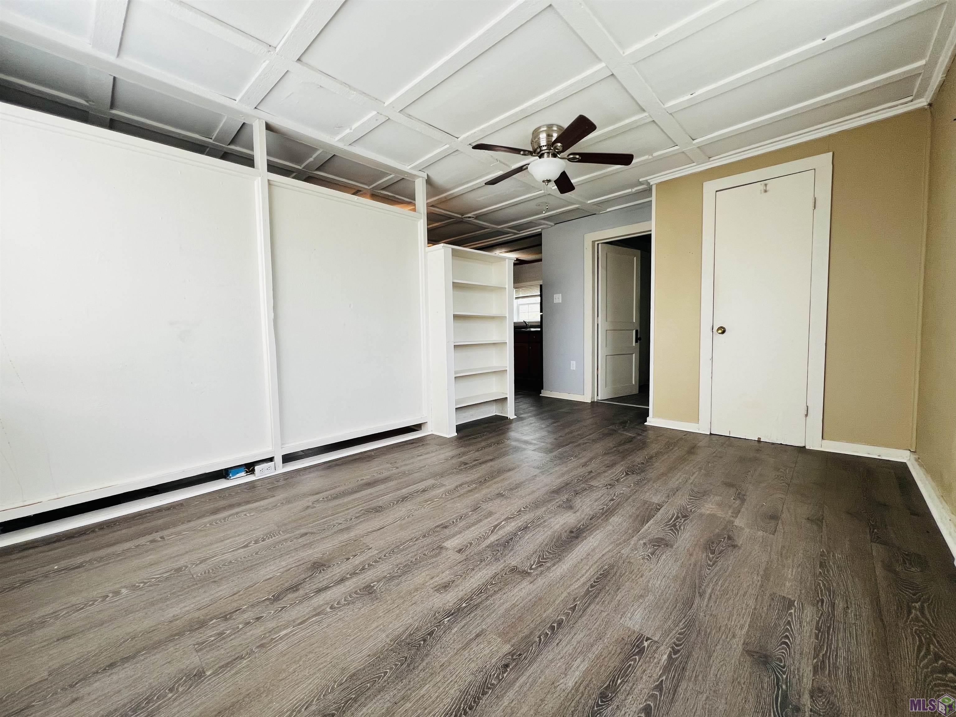 1118 Academy Street Houma, LA 70360 - Photo 51 of 58 Apartment studio living room