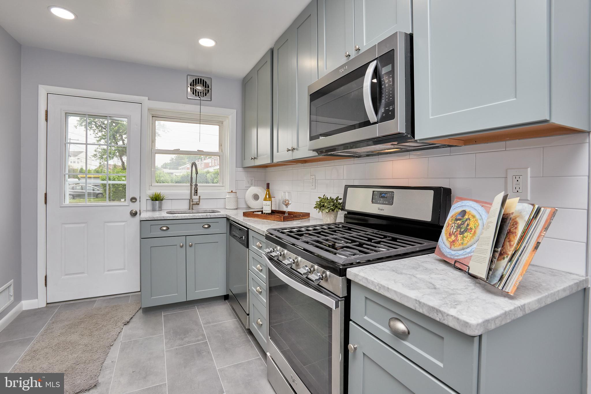 9612 Conmar Road Middle River, MD 21220 - Photo 1 of 36 New kitchen cabinets