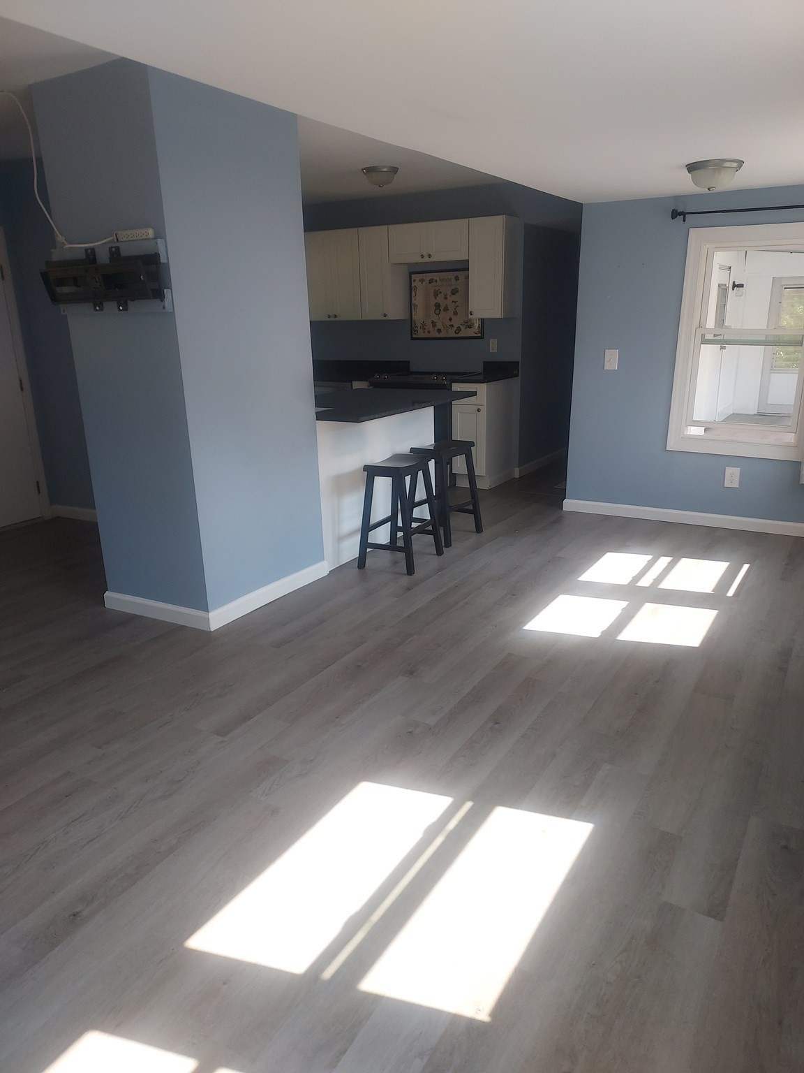 21 Windswept Road Wareham, MA 02576 - Photo 3 of 13 Gallery Image 3