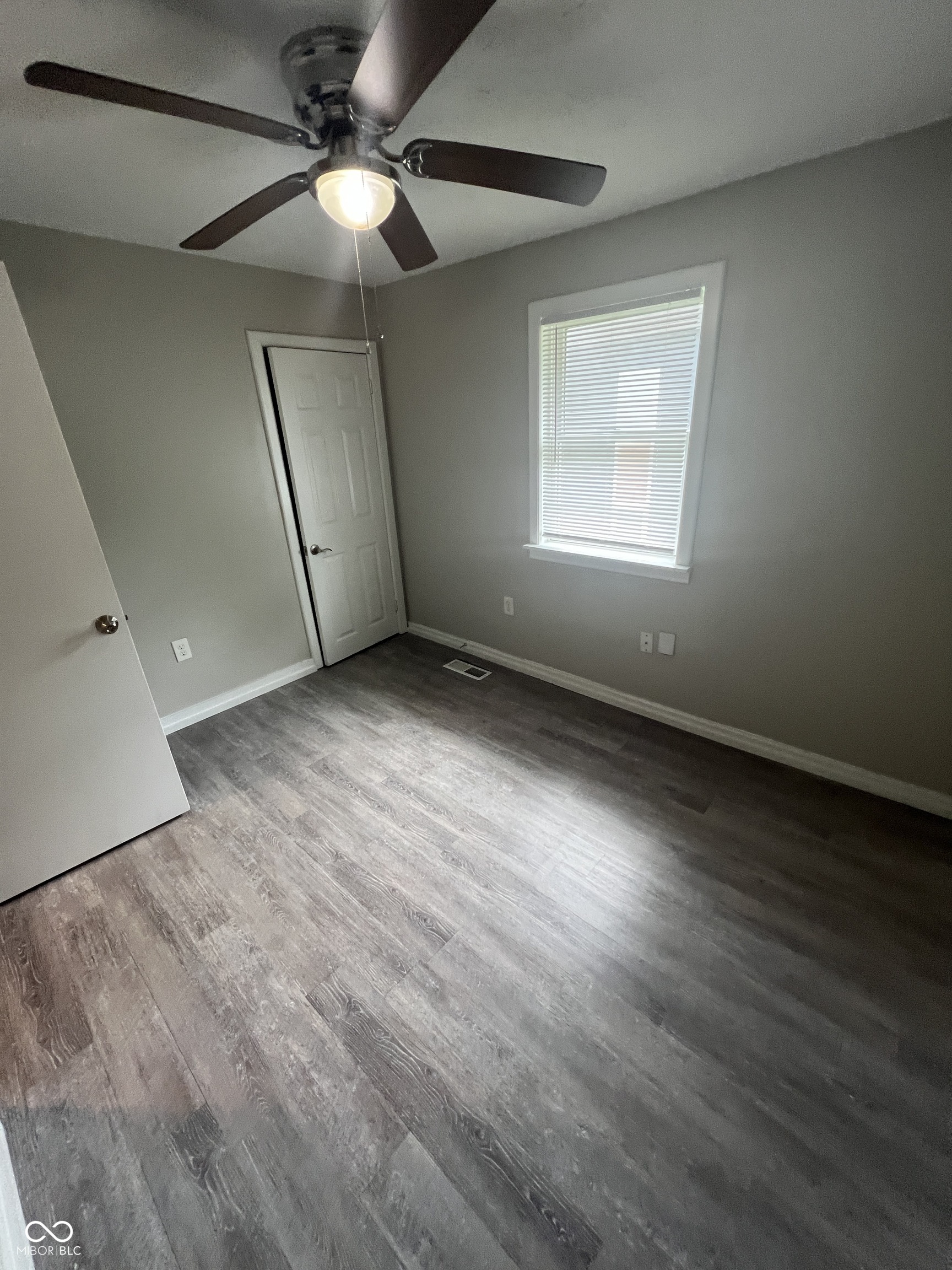 824 Harlan Street Indianapolis, IN 46203 - Photo 5 of 13