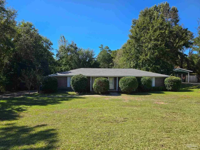 $1,695 | 1109 Sussex Lane, Pensacola, FL 32514