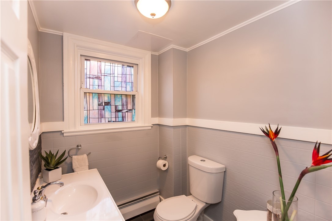 55 Olive Street Pawtucket, RI 02860 - Photo 16 of 49