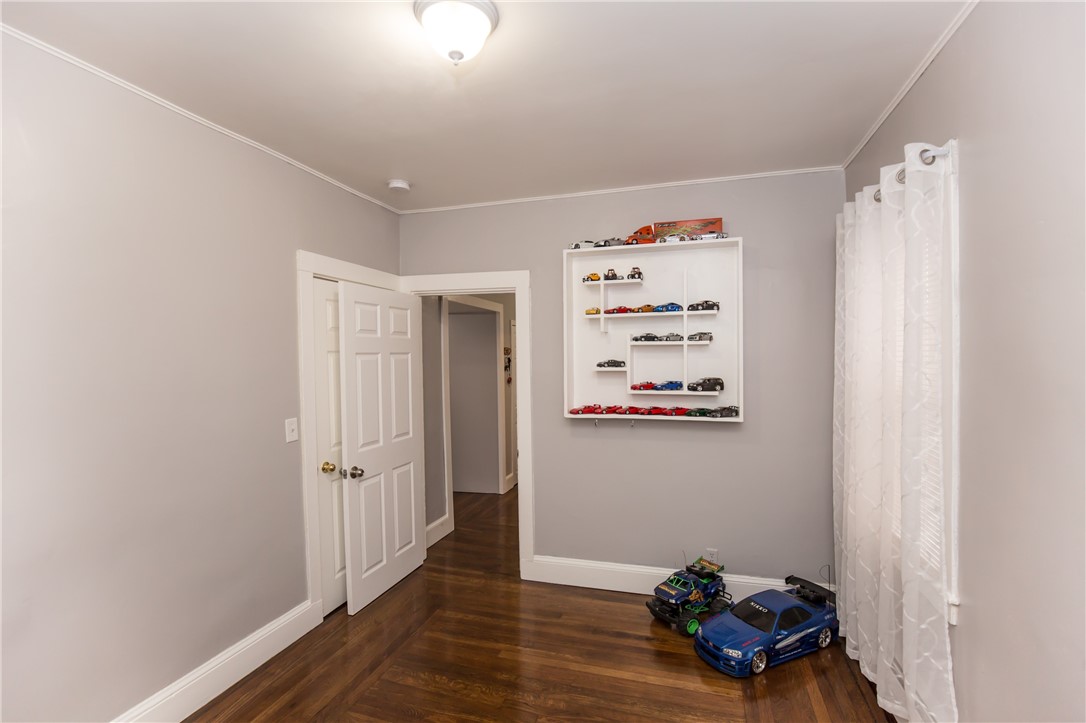 55 Olive Street Pawtucket, RI 02860 - Photo 18 of 49