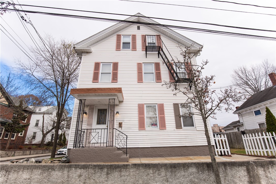 55 Olive Street Pawtucket, RI 02860 - Photo 2 of 49