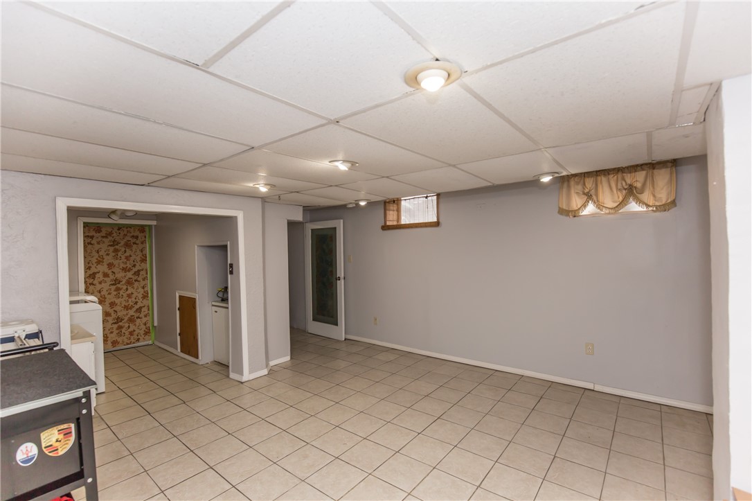 55 Olive Street Pawtucket, RI 02860 - Photo 22 of 49