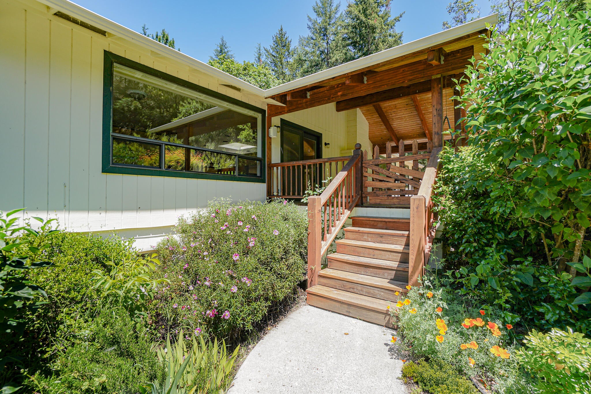 10320 Wagner Creek Road Talent, OR 97540 - Photo 61 of 67 DSC06116