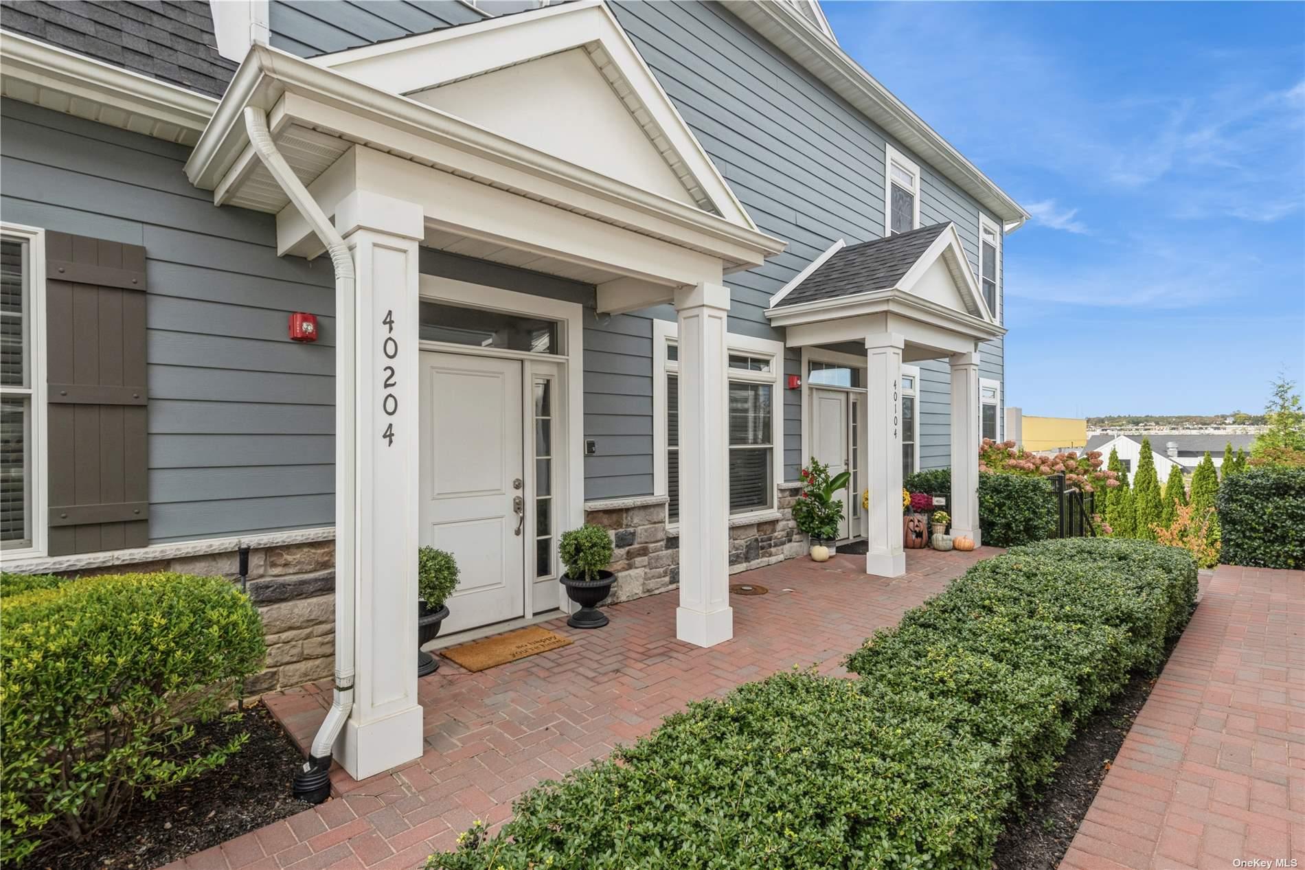 40204 Silver Birch Lane Plainview, NY 11803 - Photo 1 of 1