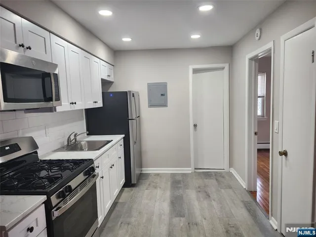 $1,800 | 65 East Main Street, Unit 24, Bogota, NJ 07603