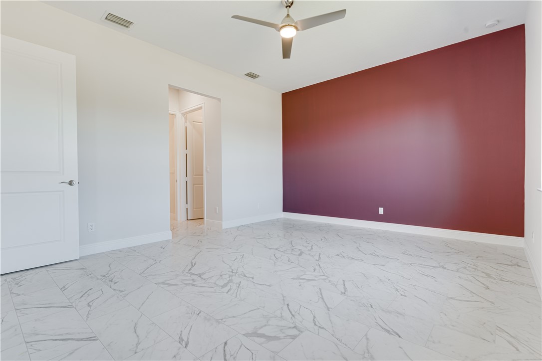 1805 Bridgepointe Circle, Unit 2 Vero Beach, FL 32967 - Photo 12 of 28 a view of an empty room