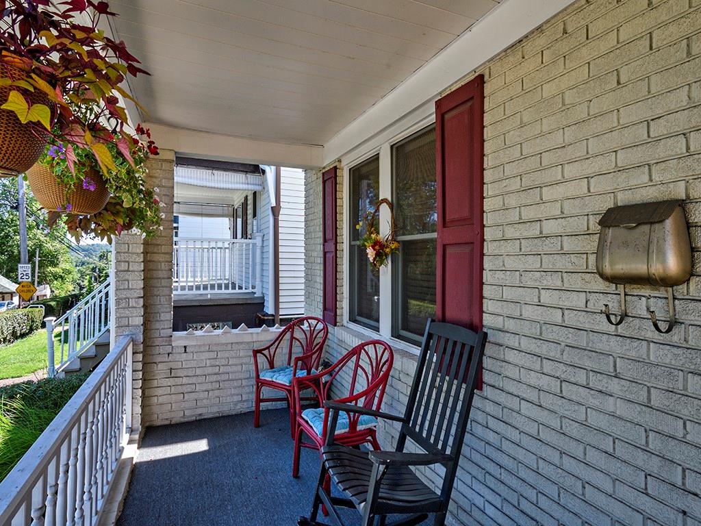 216 Prestley Road Bridgeville, PA 15017 - Photo 1 of 18 Gallery Image 1