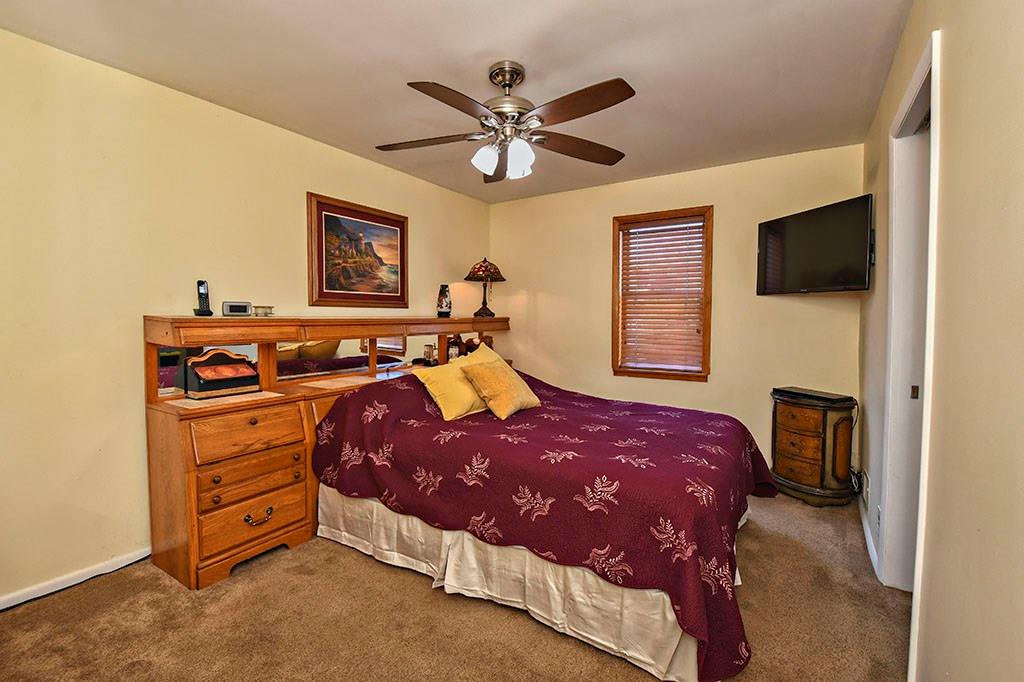 216 Prestley Road Bridgeville, PA 15017 - Photo 11 of 18 Gallery Image 11