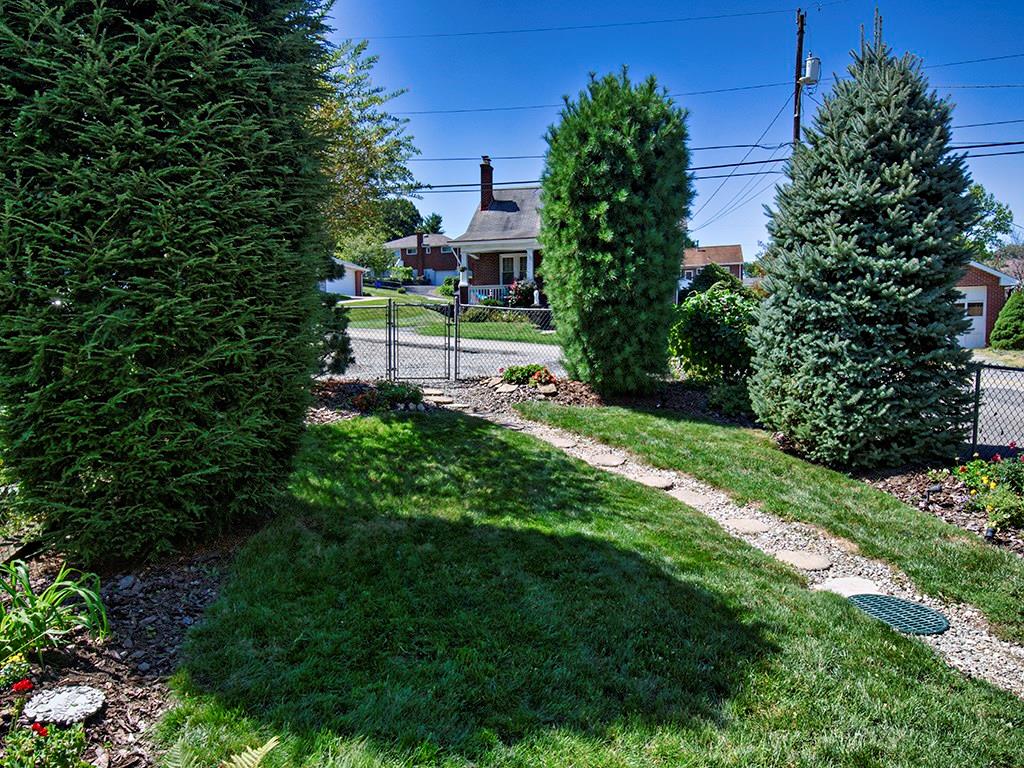 216 Prestley Road Bridgeville, PA 15017 - Photo 17 of 18 Gallery Image 17