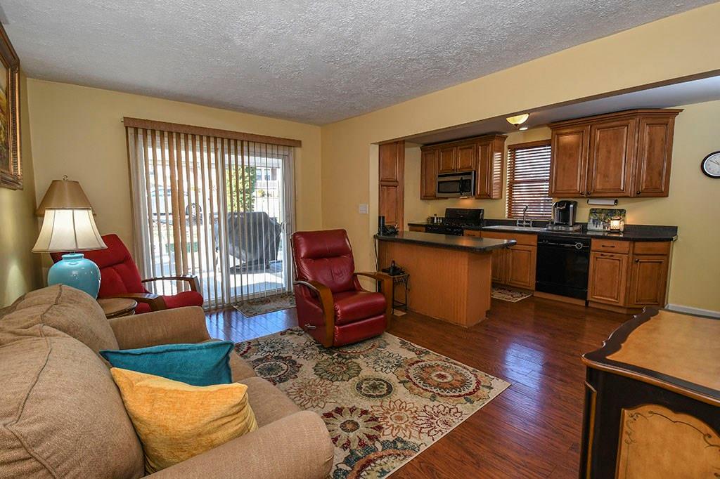 216 Prestley Road Bridgeville, PA 15017 - Photo 3 of 18 Gallery Image 3
