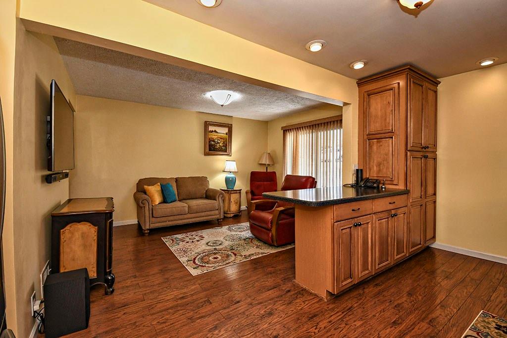 216 Prestley Road Bridgeville, PA 15017 - Photo 4 of 18 Gallery Image 4