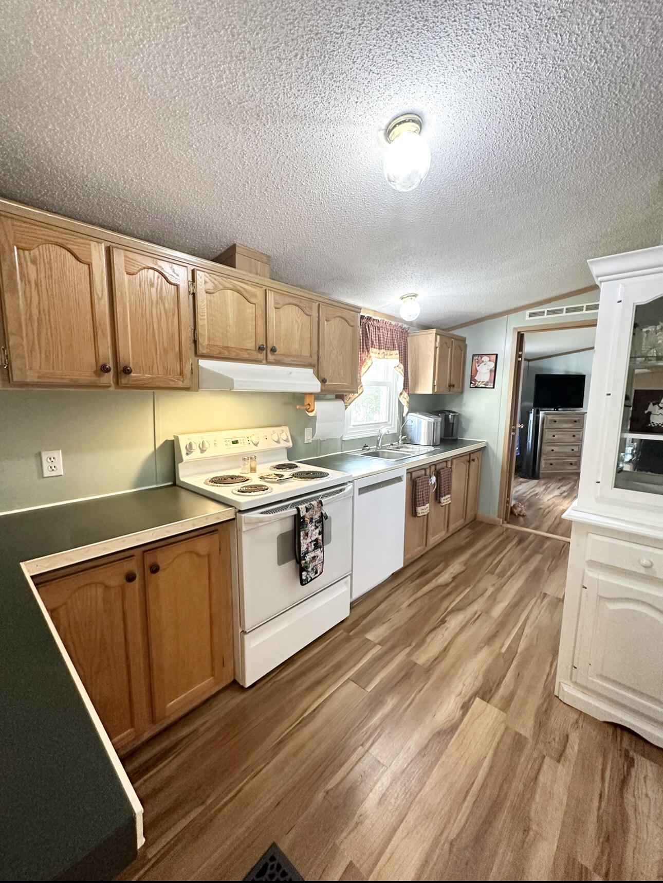 200 Cape Road Hollis Center, ME 04042 - Photo 8 of 33 IMG_4078