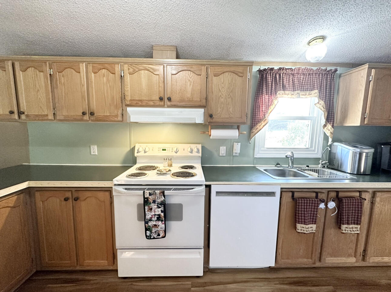 200 Cape Road Hollis Center, ME 04042 - Photo 9 of 33 IMG_4081