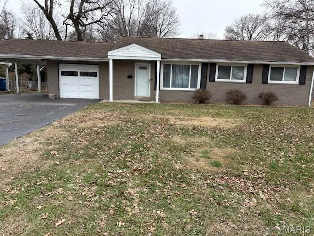 $169,900 | 2030 Pontoon Road, Granite City, IL 62040