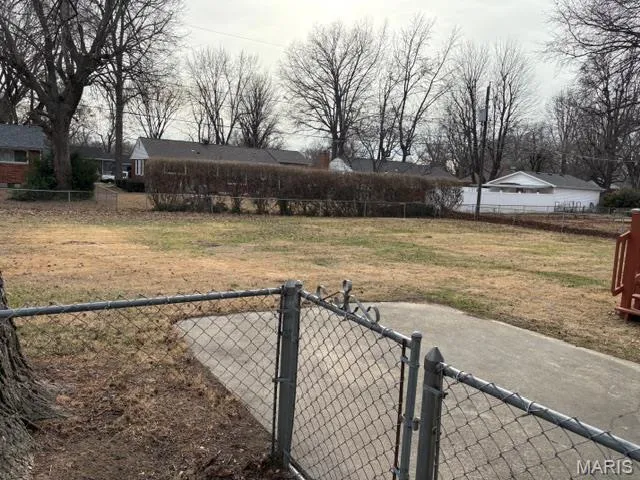 $164,900 | 2030 Pontoon Road, Granite City, IL 62040