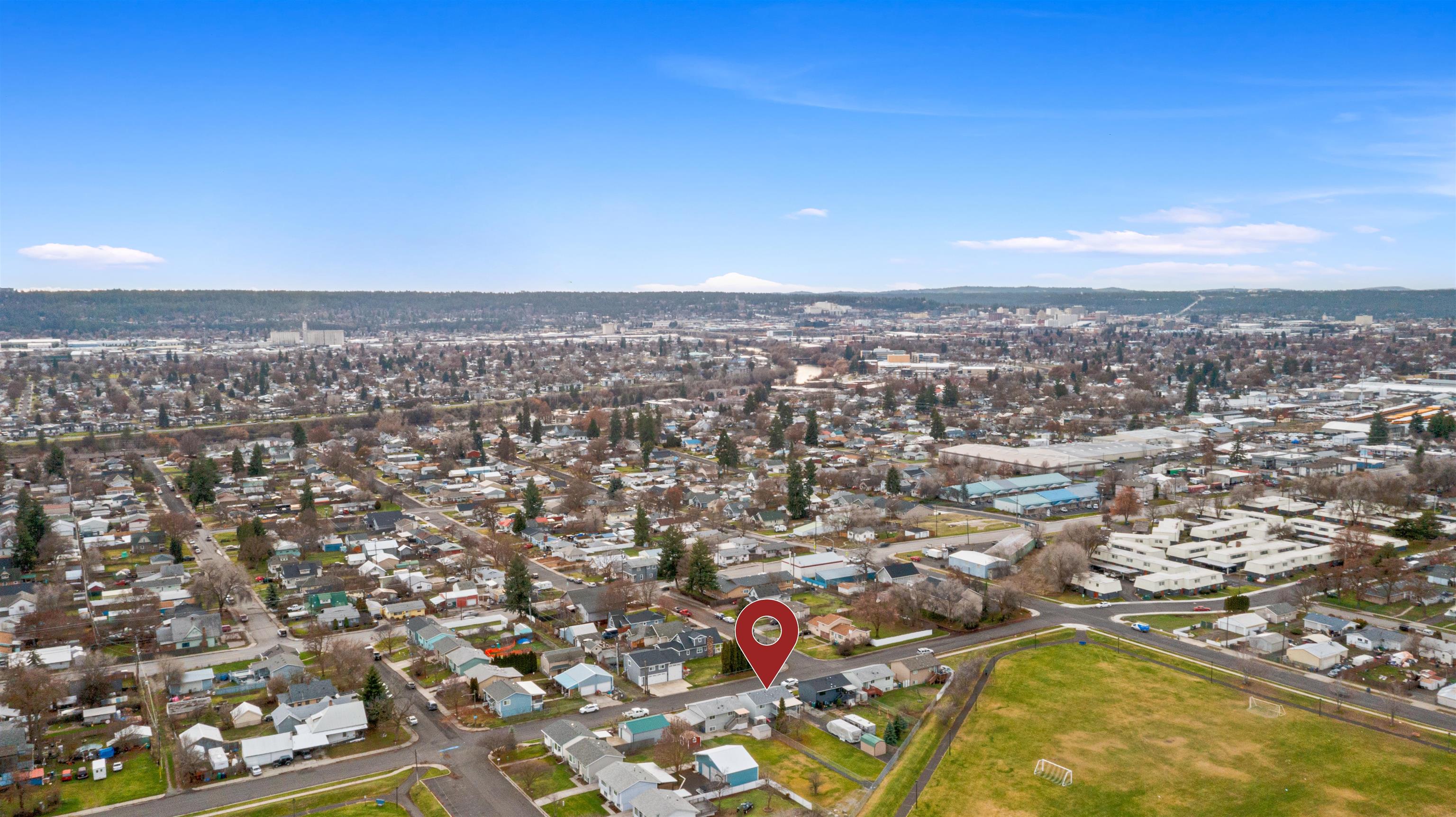 2615 Liberty Avenue Spokane, WA 99207 - Photo 4 of 25