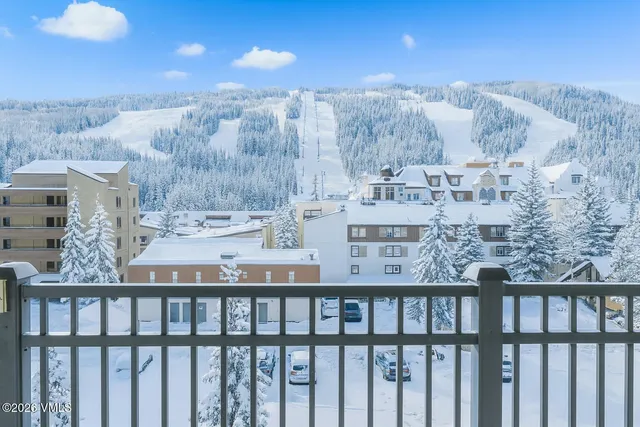 $1,099,999 | 508 East Lionshead Circle, Unit 214, Vail, CO 81657