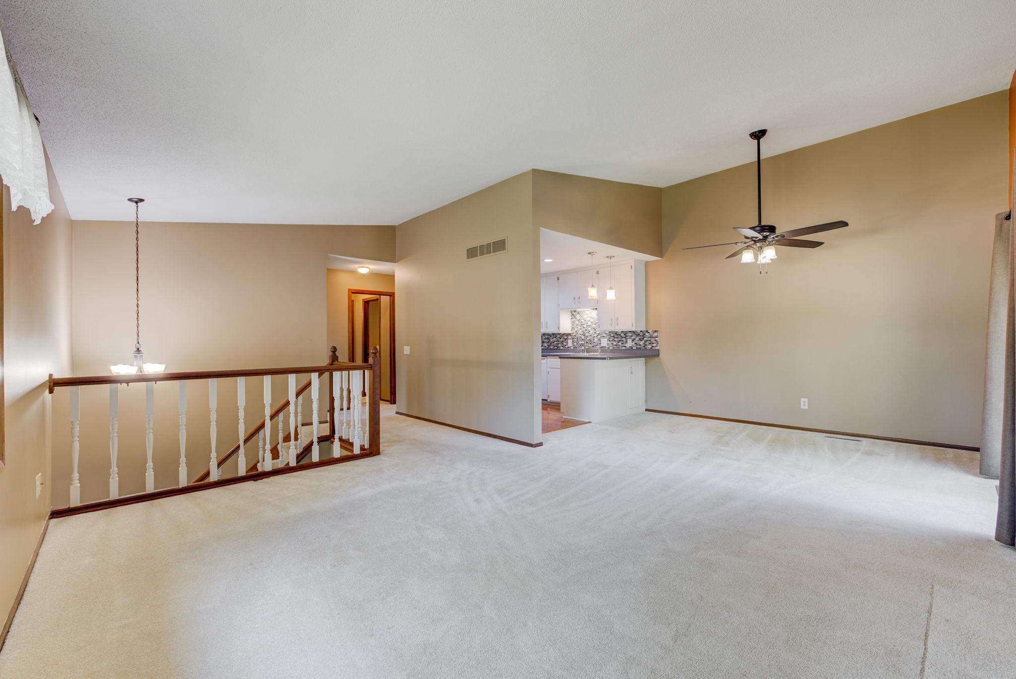 14682 Embry Path Apple Valley, MN 55124 - Photo 2 of 21