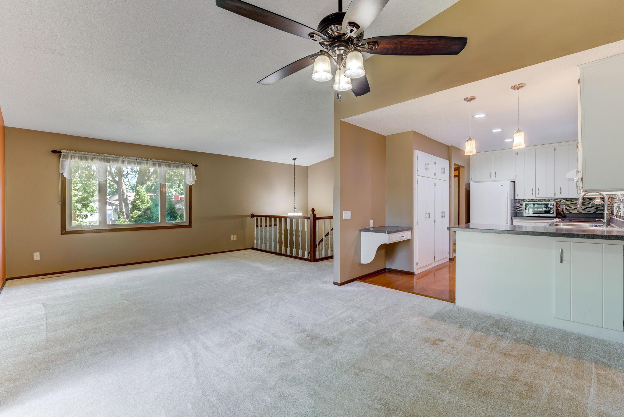 14682 Embry Path Apple Valley, MN 55124 - Photo 3 of 21