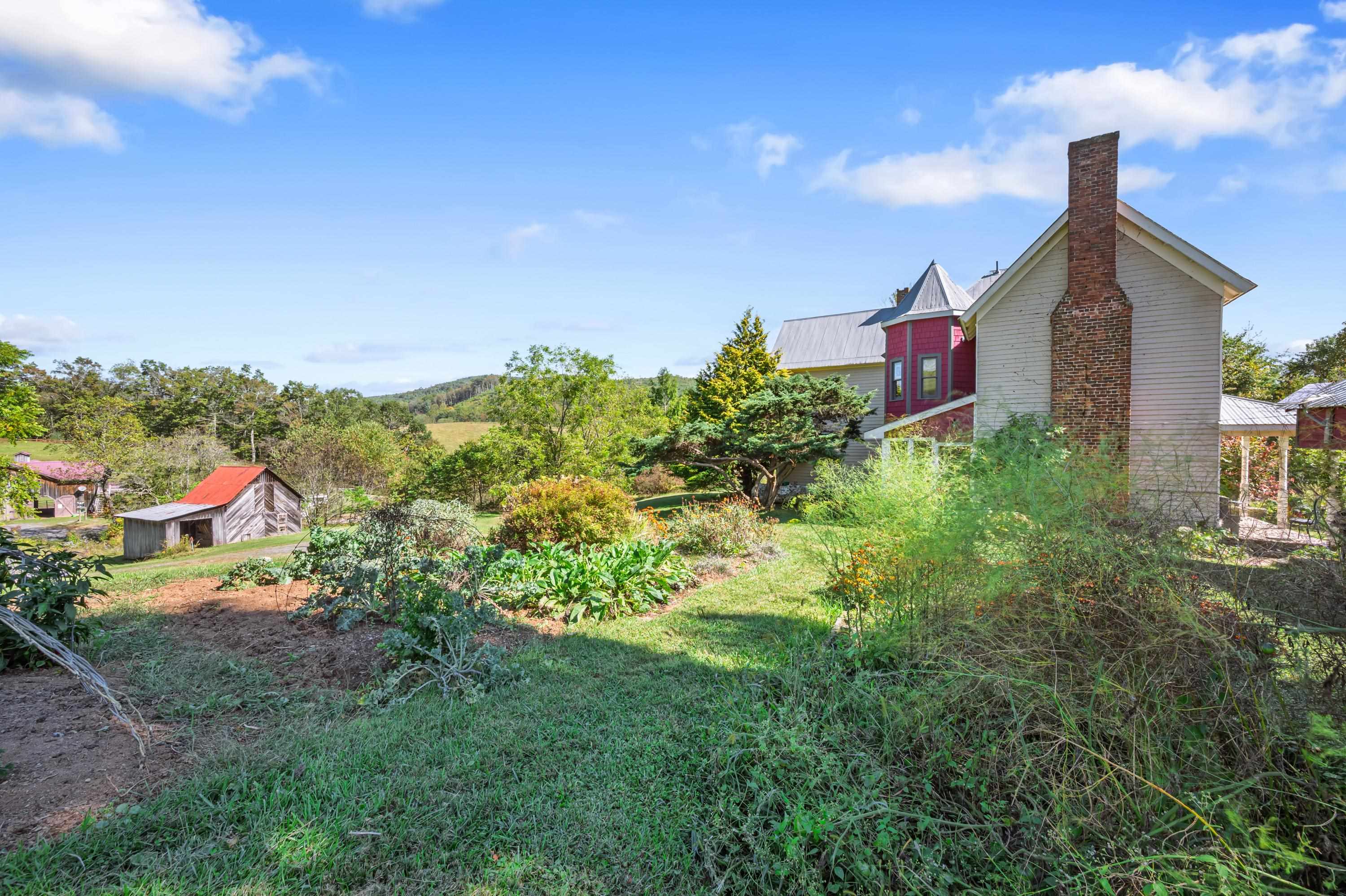 3833 Liberty Hill Road Fries, VA 24330 - Photo 19 of 124 Gallery Image 19