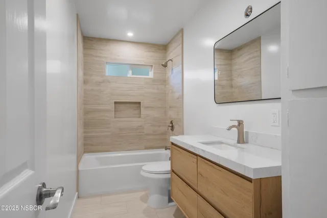 $615,000 | 904 East North Avenue, Lompoc, CA 93436