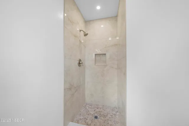 $615,000 | 904 East North Avenue, Lompoc, CA 93436