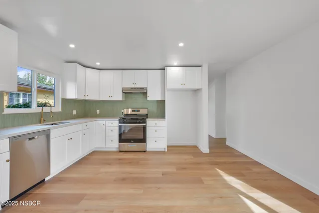 $615,000 | 904 East North Avenue, Lompoc, CA 93436