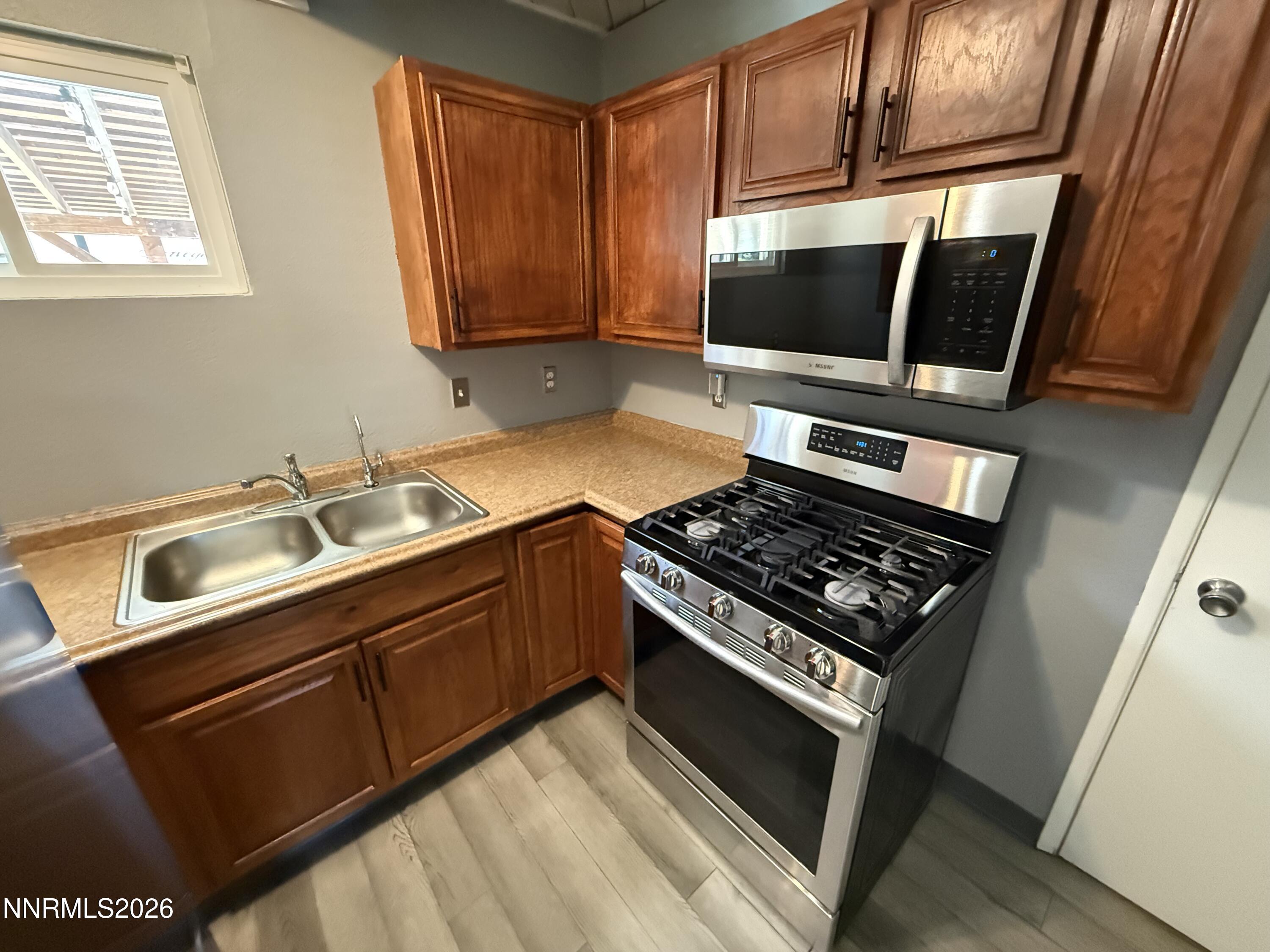 1490 East 10th Street Reno, NV 89512 - Photo 12 of 29 IMG_0657